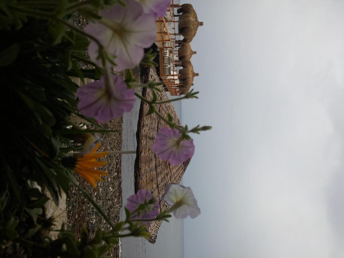 Kervan Tatil Koeyue Edremit  Extérieur photo