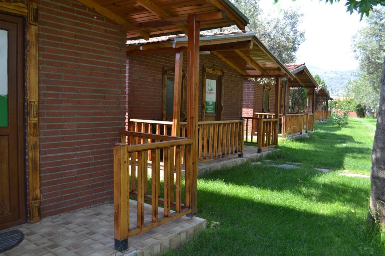 Kervan Tatil Koeyue Edremit  Extérieur photo